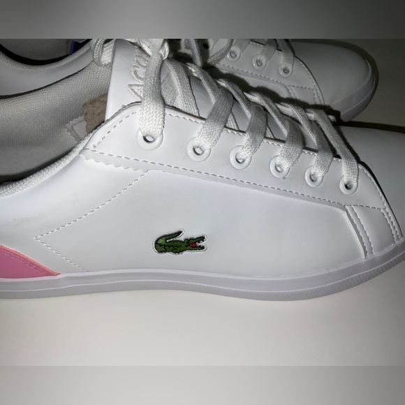 NIB Women’s Lacoste Lerond Sneakers White & Pink Size 6 - Picture 2 of 6